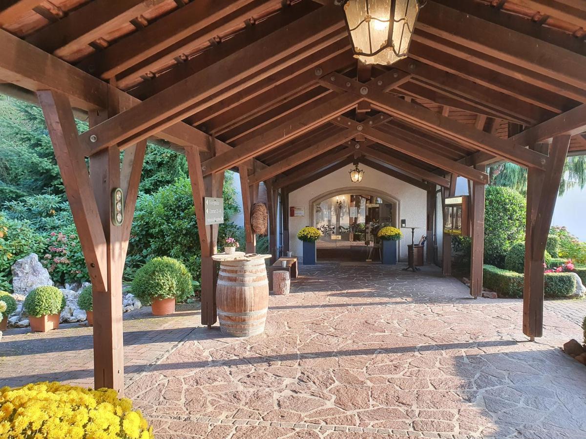 Kaefernberg - Weinhotel Alzenau in Unterfranken Buitenkant foto