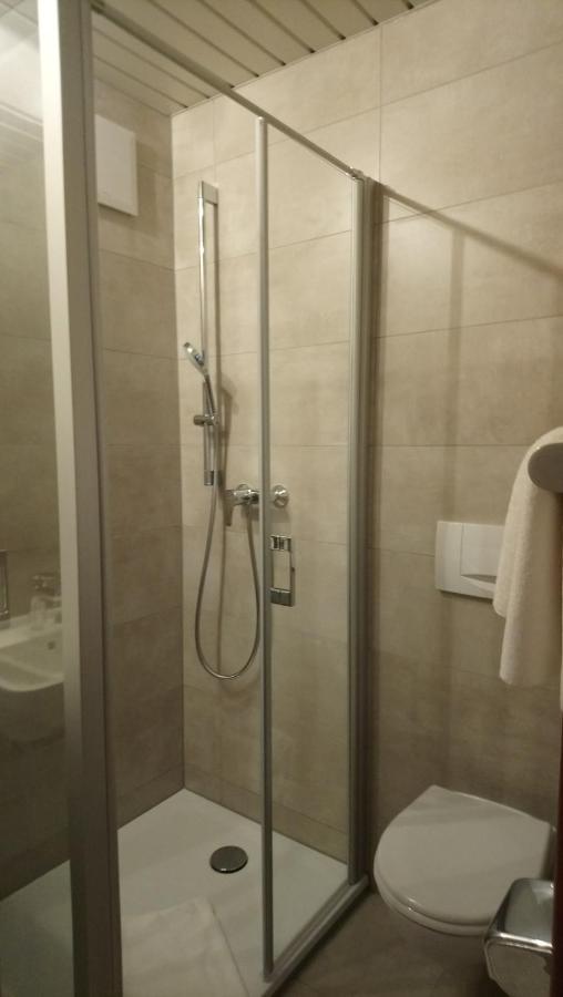 Kaefernberg - Weinhotel Alzenau in Unterfranken Buitenkant foto
